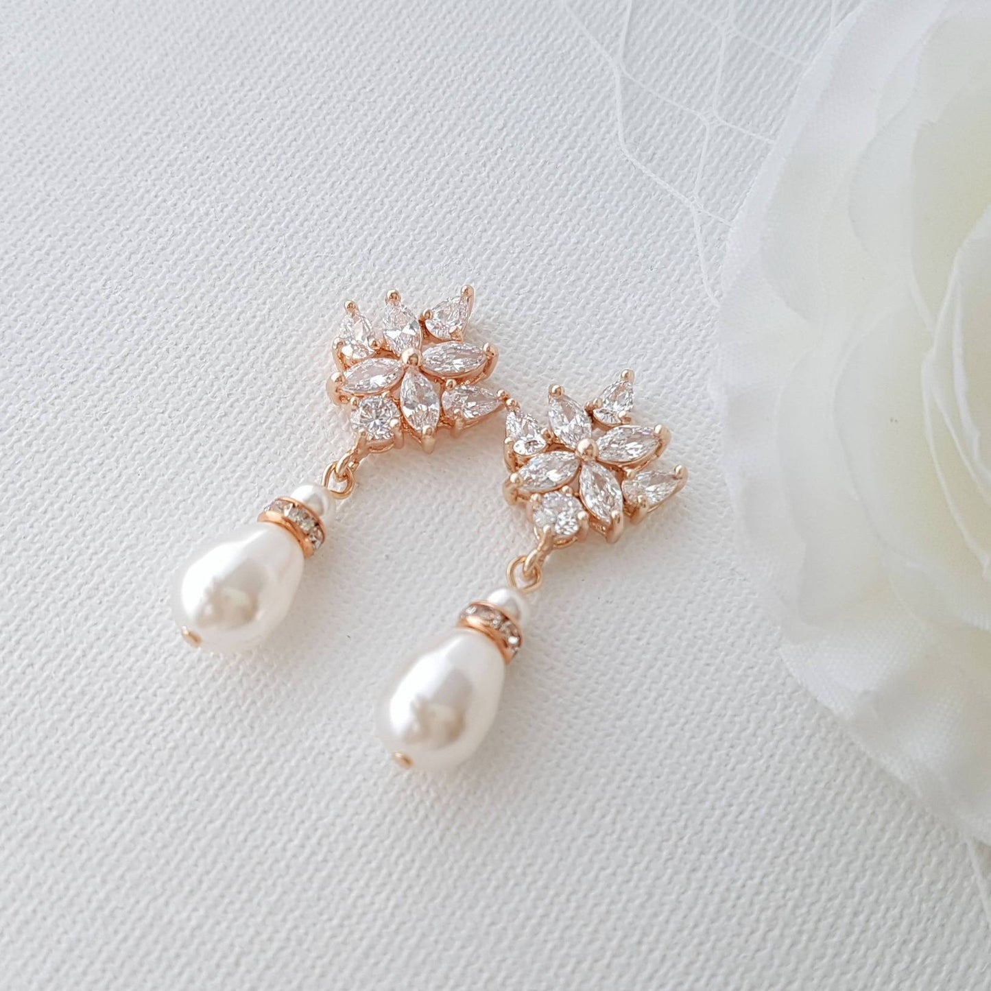 Rose Gold Bridal Earrings, Crystal Wedding Earrings, Bridesmaid, Swarovski Pearls Drop Earrings, Bridal Jewelry, Rose Gold Jewelry, Rosa - PoetryDesigns