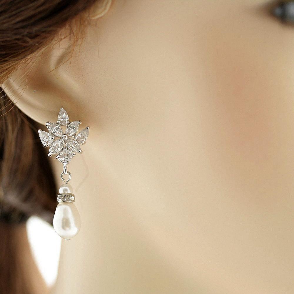 Rose Gold Bridal Earrings with Pearl Drops- Rosa