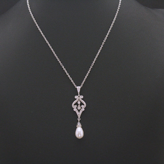 Vintage Style Pearl Bridal Necklace- Elizabeth